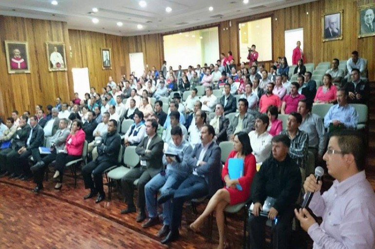 (Video) Gobiernos Parroquiales de Loja, demandan recursos económicos a la Prefectura para vialidad y fortalecimiento institucional.