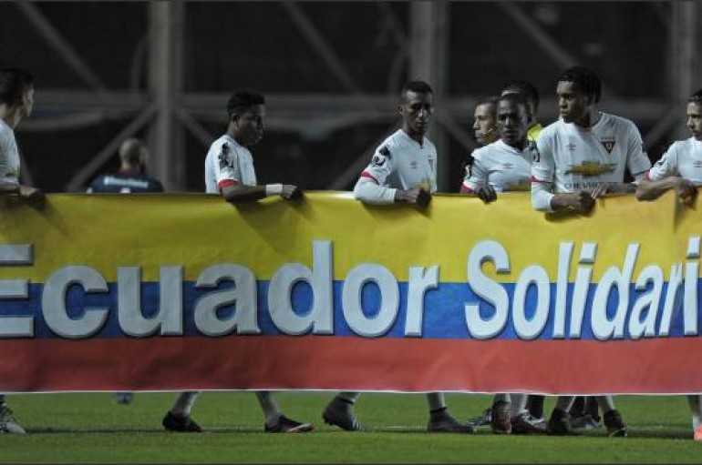 Liga de Quito pagará por la atención médica de heridos por el terremoto