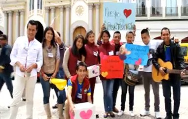 (Video) Diócesis de Loja emprende campaña de solidaridad para apoyar a los afectados del sismo.