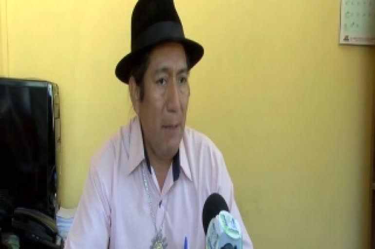 (VIDEO) Salvador Quishpe desmiente rumores de participar como candidato a Asambleíta.
