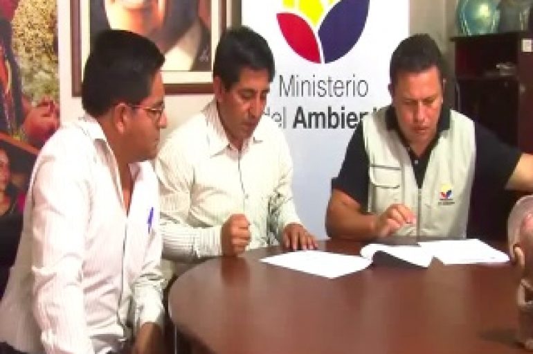 (VIDEO) Dos Instituciones se unen al concurso de Pesebres Ecológicos.
