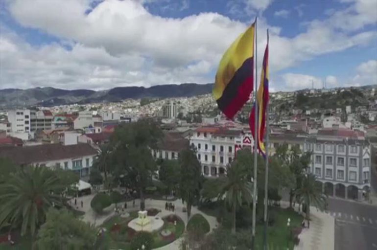 (Video) Por fiestas de Independencia de Loja declaran día de descanso obligatorio este viernes 18 de noviembre.