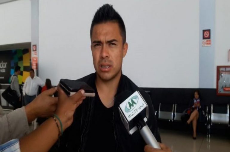 (Video) Johnny Uchuari piensa en el futuro de su carrera como futbolista.