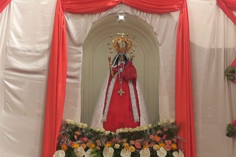 (Vídeo) Virgen de el Cisne retorna a su Parroquia el jueves a las 7 de la mañana.