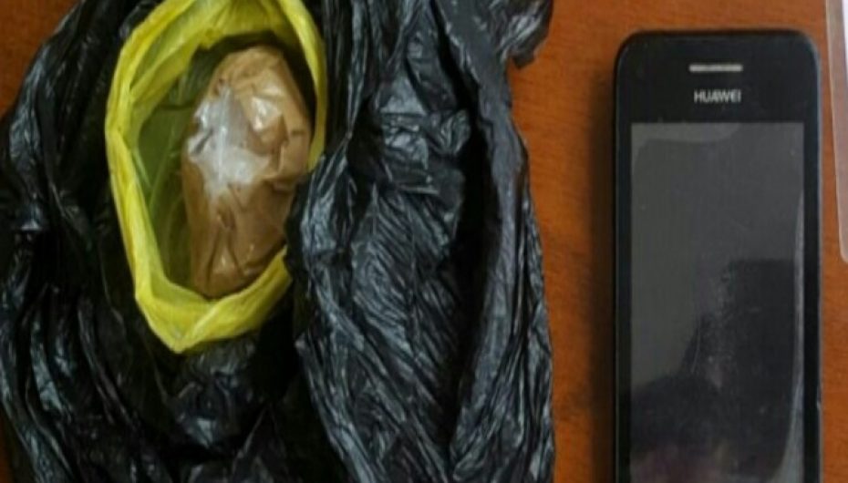 (Video) Un detenido y 21.5 gramos de cocaína tras allanamiento en domicilio de Catamayo