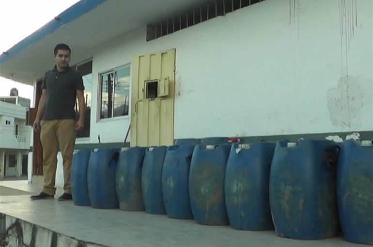 (Video) Comisaría Nacional decomiso 1.650 litros de alcohol artesanal en operativo.