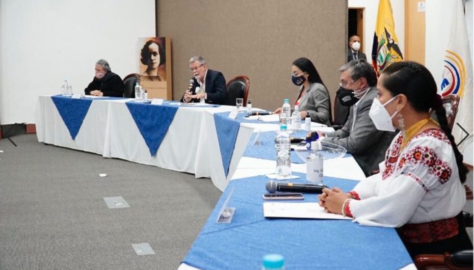 Nueve binomios presidenciales ya están calificados en el CNE para elecciones 2021