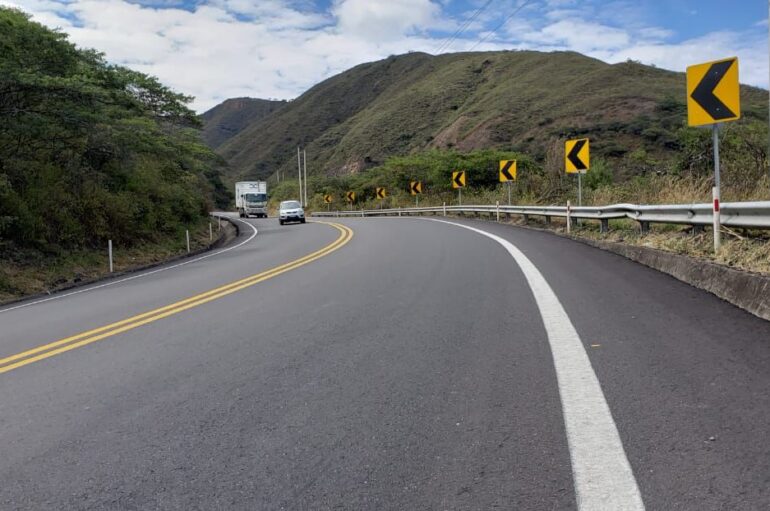 Conozca el estado de vías de la provincia de Loja