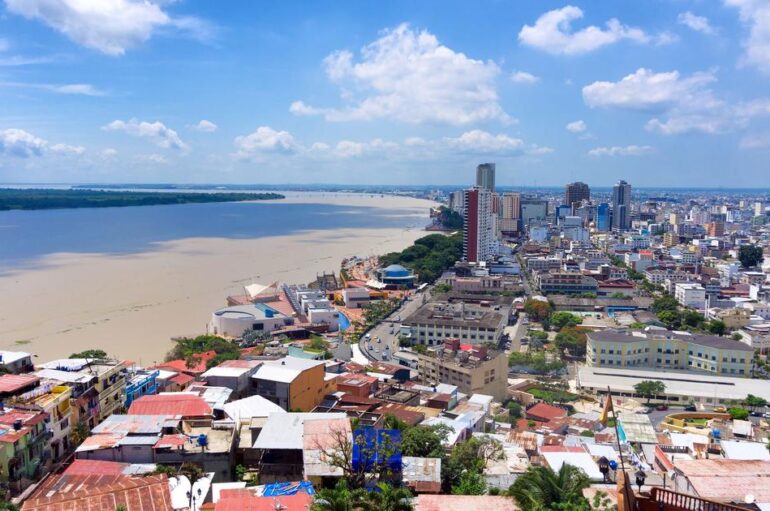 Estas son las restricciones que tendrá Guayaquil hasta el 16 de enero con la alerta epidemiológica 3