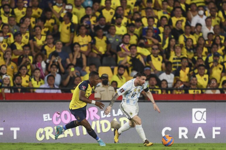 Ecuador cierra la eliminatoria mundialista con empate en Guayaquil contra la Argentina