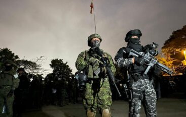 Policía Nacional ejecuta intervención en el Centro Penitenciario de Loja