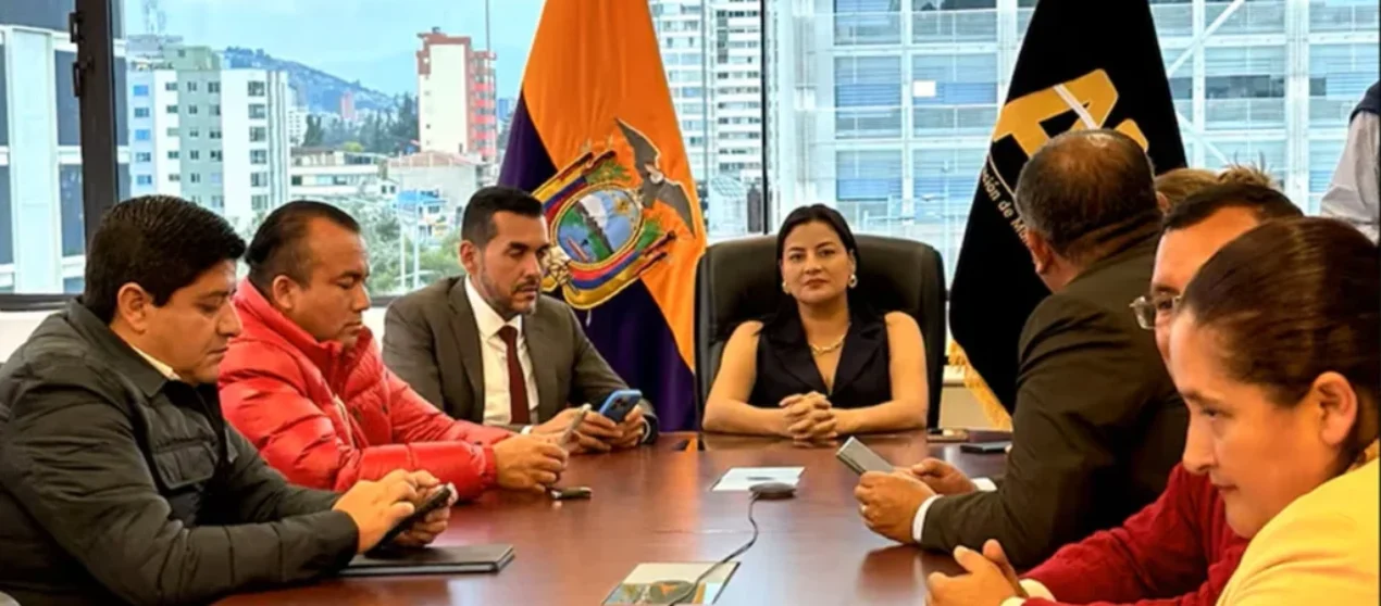 Pugna judicial en la AME: Colorado asumió la presidencia de Municipalidades Ecuatorianas