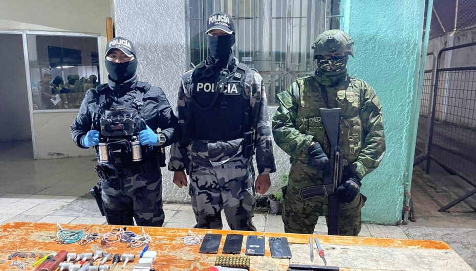 Policía Nacional y Fuerzas Armadas ejecutaron un operativo sorpresa en el CRS Loja